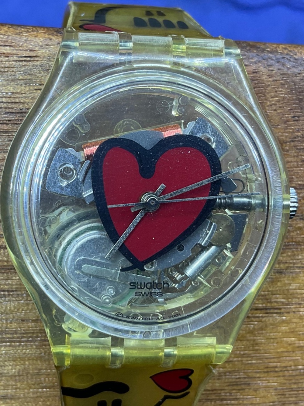 Swatch Watch Cupid’s Bow with extra band